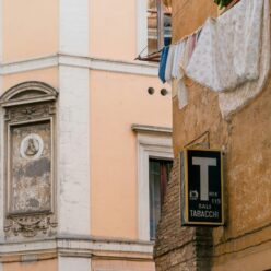 gabriella-clare-marino-84T6yYQ7vYQ-unsplash